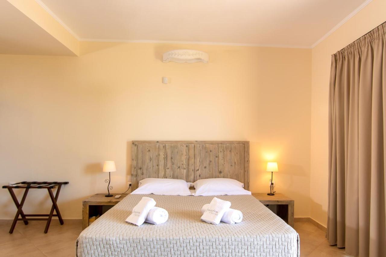 Limniónas Αlissachne Suites מראה חיצוני תמונה