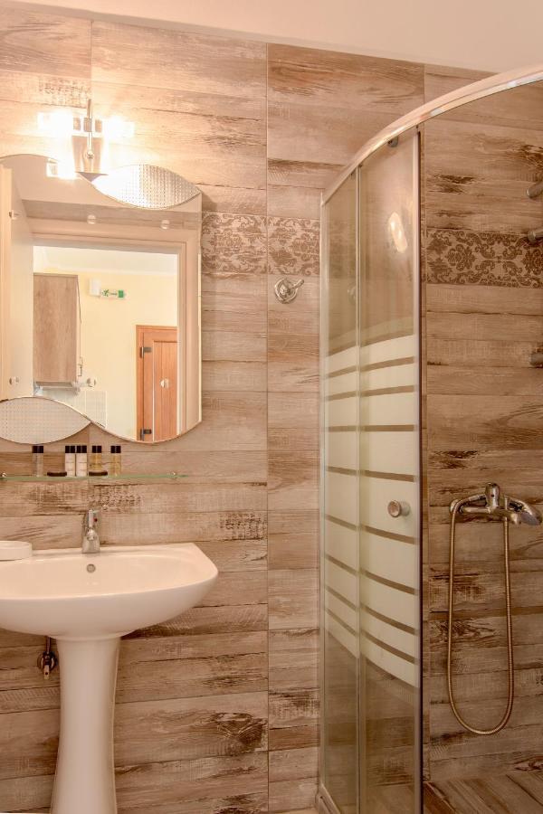 Limniónas Αlissachne Suites מראה חיצוני תמונה